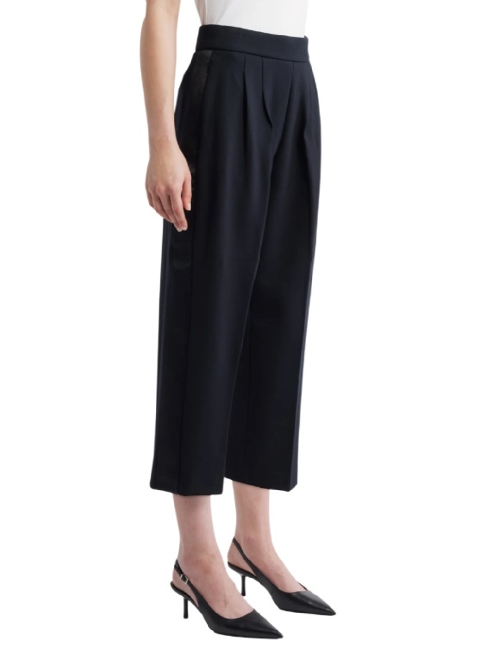 Spanx Ponte Pleated Black Tuxedo Pant